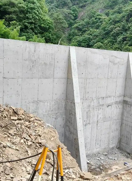 黄山徽州区重力式挡土墙